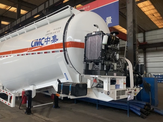 CIMC Três eixos de 60 toneladas carro de tanque com motor diesel conjunto de rigidez e resistência Cimento reboque