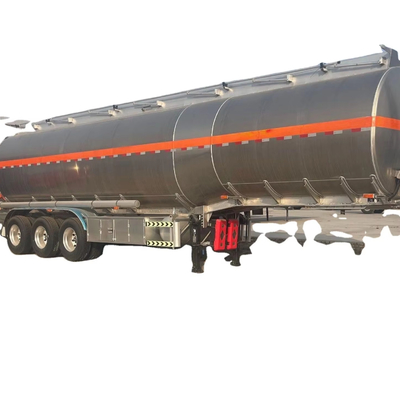 3 eixos Capacidade 42 m3 Aço inoxidável 304 Compartimento único Vazio 12R22.5 18PR 12 pneus 28T trenó de aterragem Tanker líquido
