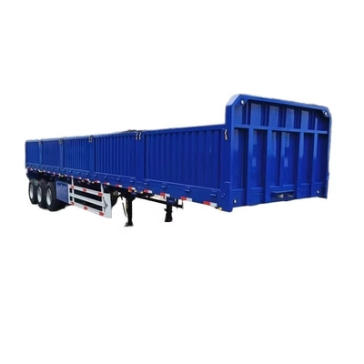 Semi-reboque de gado de aço de alta resistência com porta lateral e vedação lateral