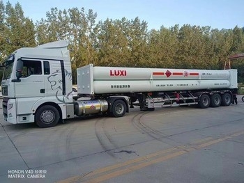 Semi-remolque de tanque de gás liquefeito de alta segurança para transporte seguro e eficiente de gás liquefeito de petróleo