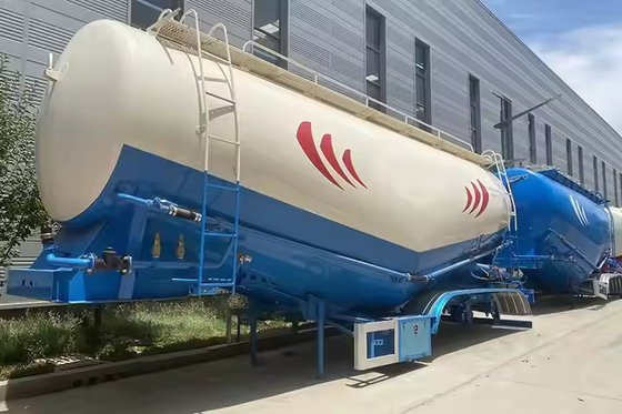 3 eixos Silo Tanker Semi-trailer 40 45 50 toneladas Transportador de pó para cimento Cargas de alta demanda e reboques utilitários