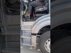 Caminhão Trator HOWO